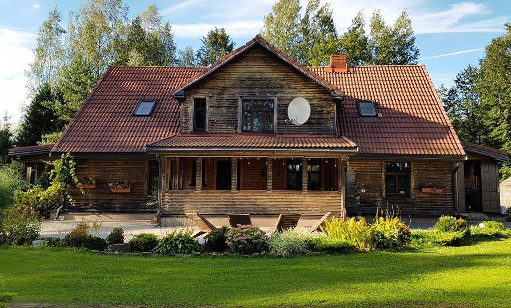 Hotel Viesu Nams Jaunzilaksi Viresi Exterior foto